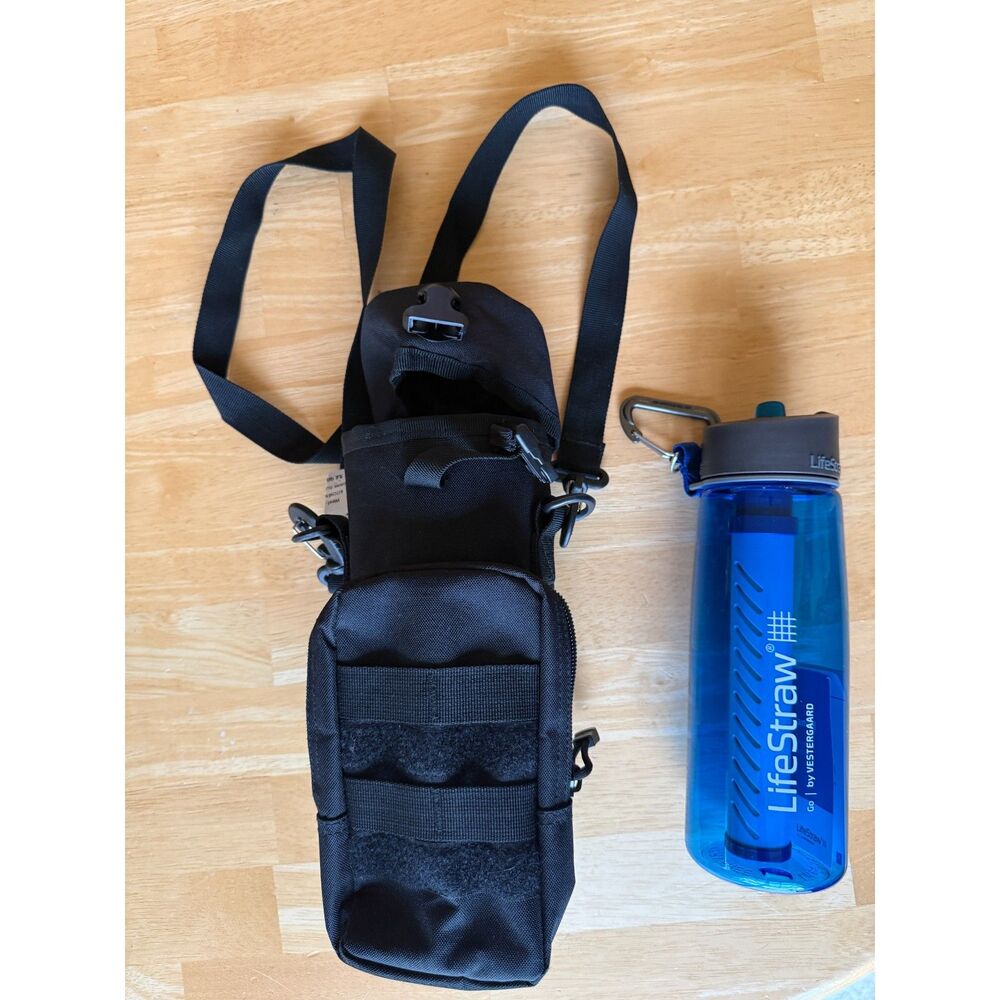 New Unused LifeStraw Go Water Filter Bottle with Carrying Case